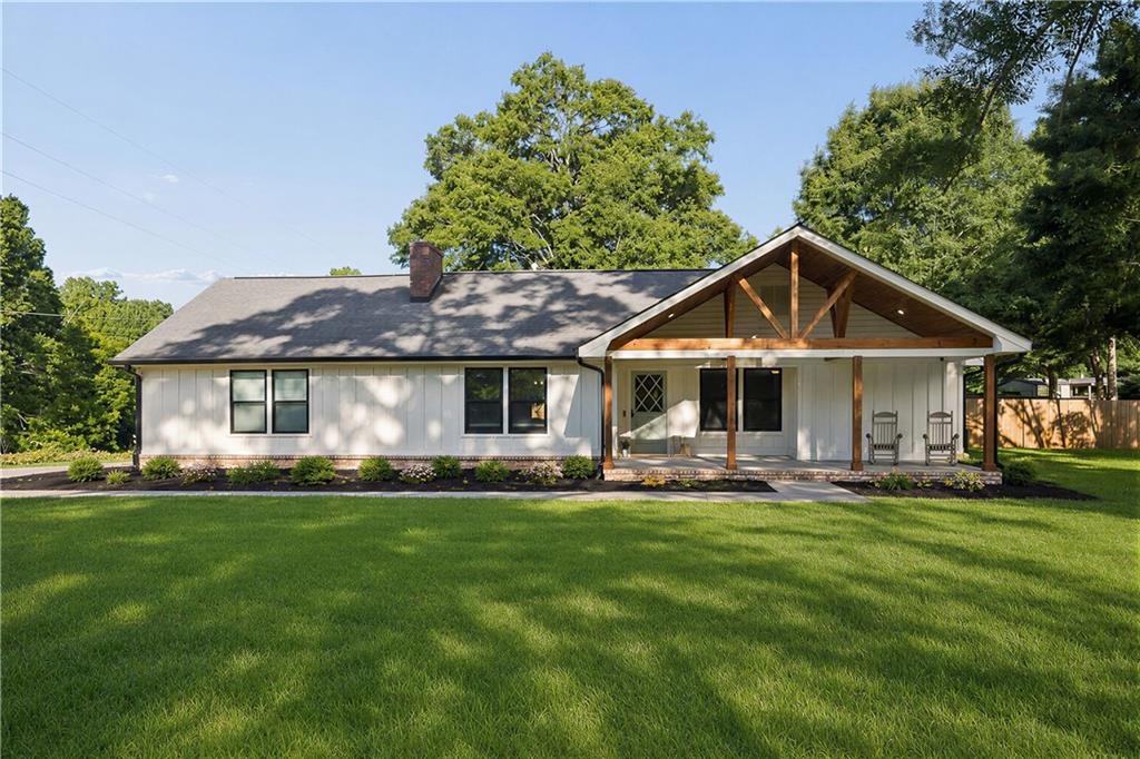 7507 Campground Road Property Photo 1