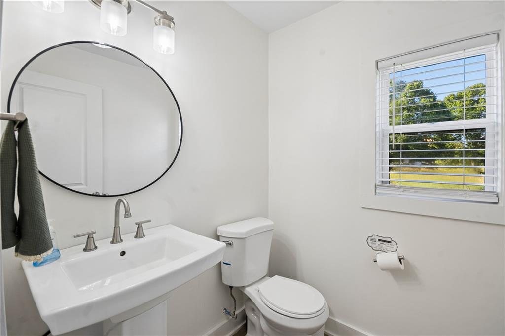 7507 Campground Road Property Photo 14