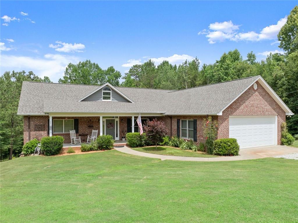 1020 Easy Street Property Photo 1