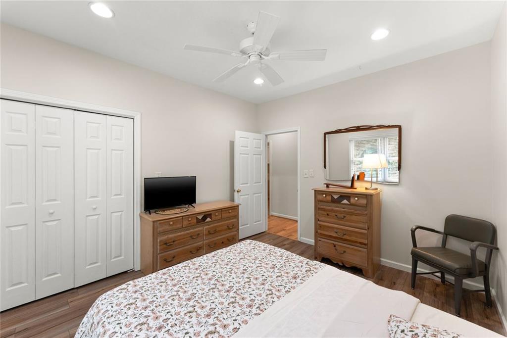 1020 Easy Street Property Photo 26
