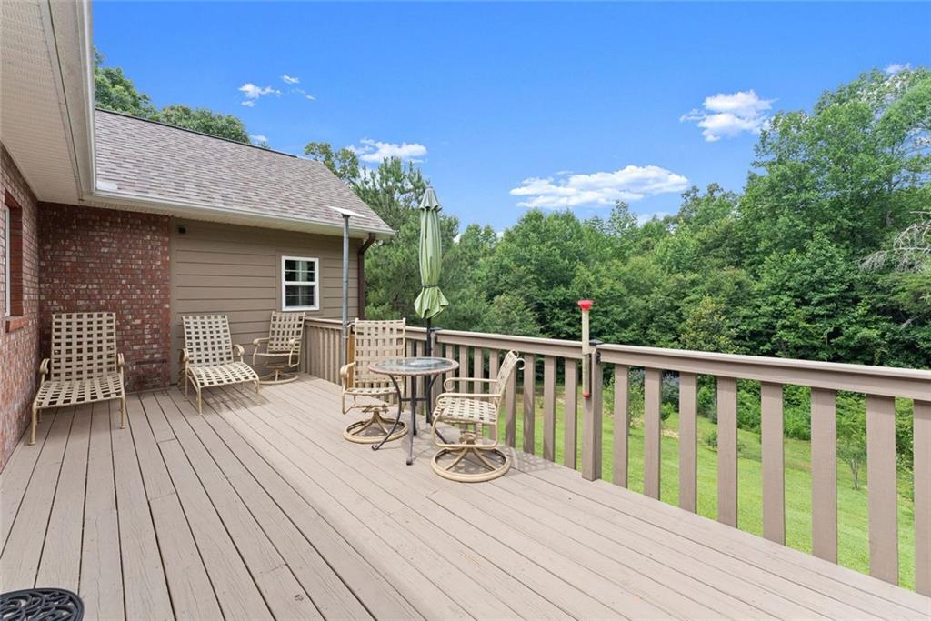 1020 Easy Street Property Photo 31