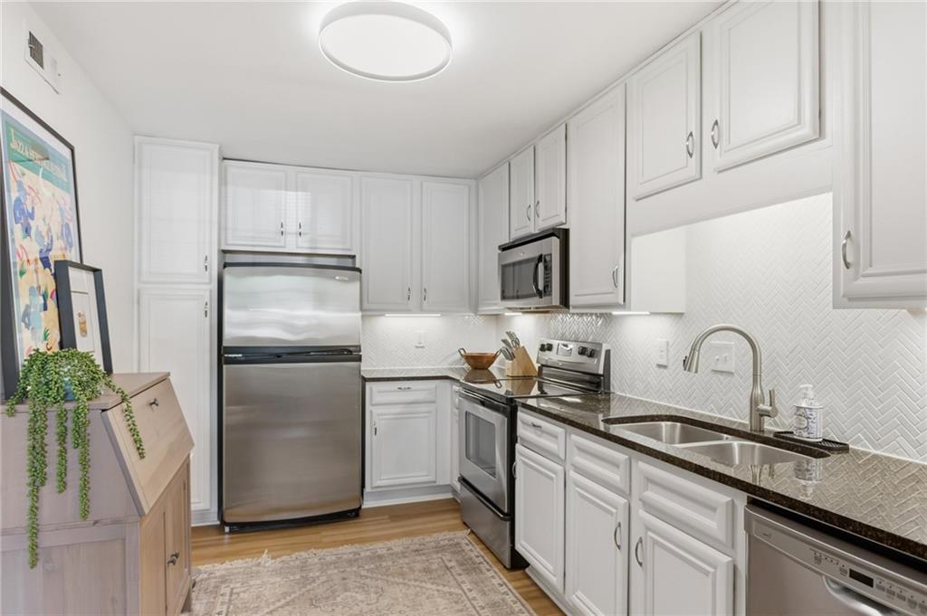 1468 Briarwood Road Ne Unit 301 Property Photo 15