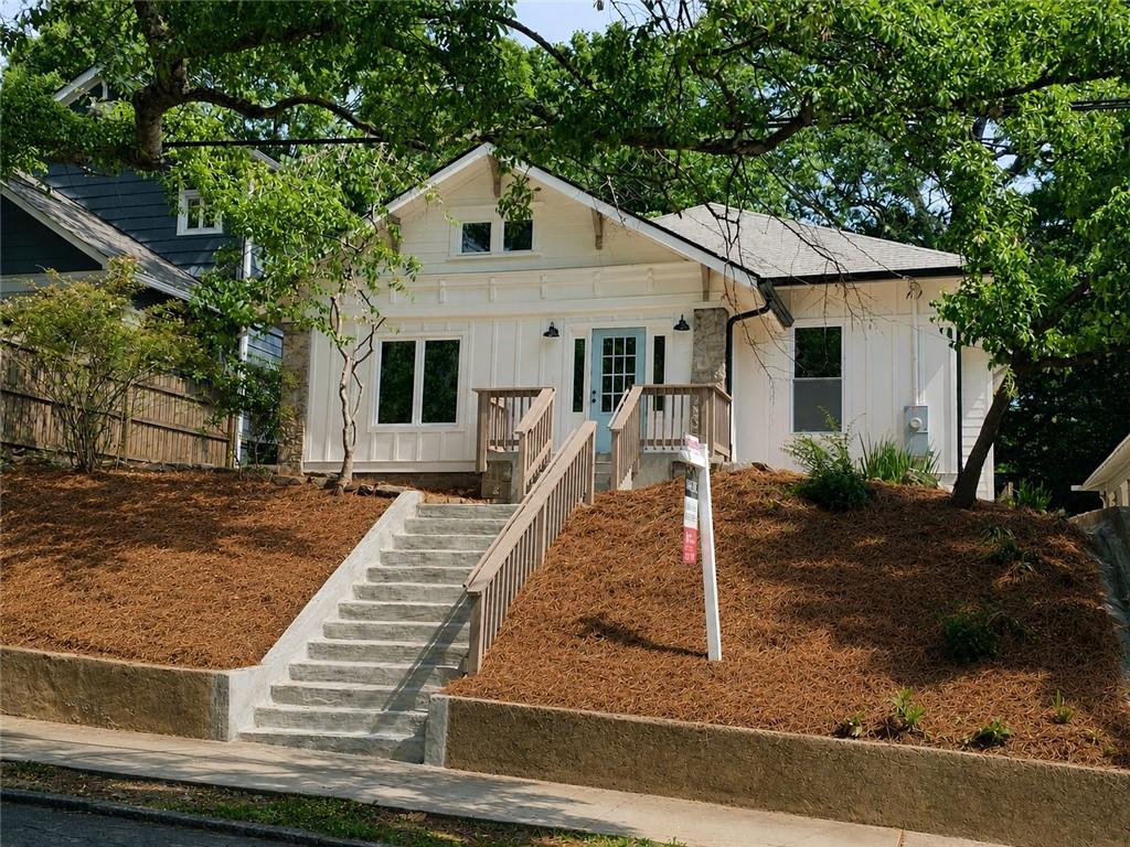 1316 Mclendon Avenue NE Property Photo 1
