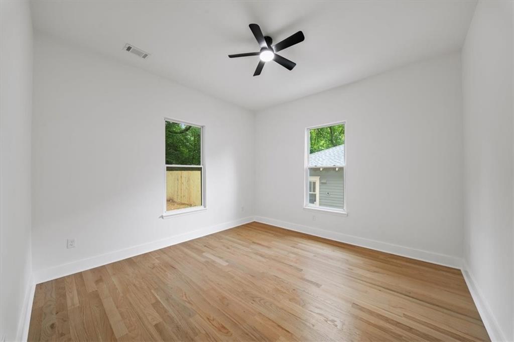 1316 Mclendon Avenue Ne Property Photo 20