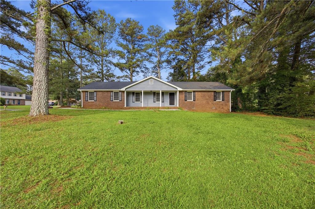 2409 Three Bars Drive Property Photo 1
