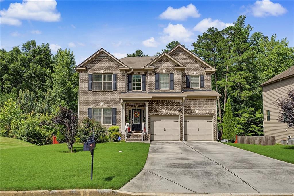 670 Silver Oak Drive Property Photo 3