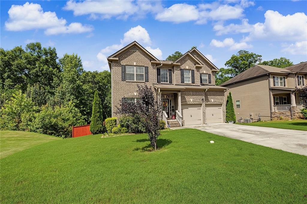 670 Silver Oak Drive Property Photo 4