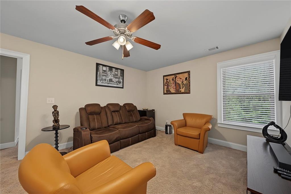670 Silver Oak Drive Property Photo 21