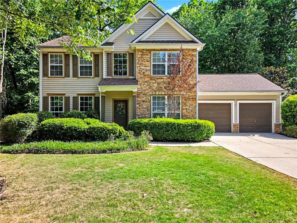 332 Chamberlyn Lane Property Photo 1