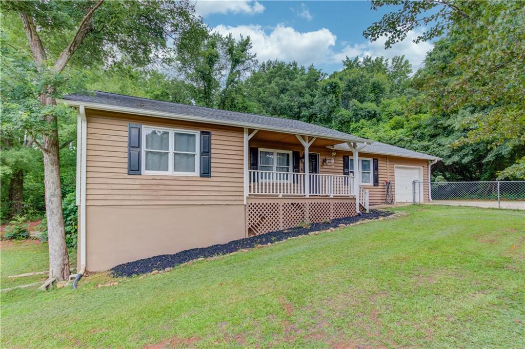 3305 Ladd Drive Property Photo 1
