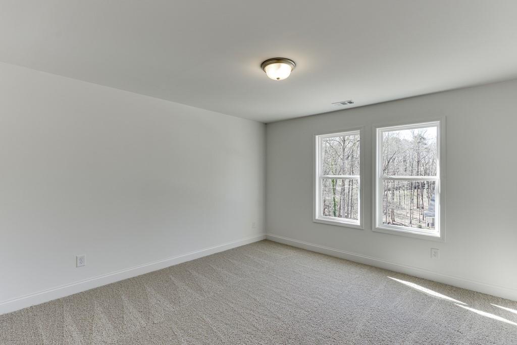979 Lakeview Property Photo 25