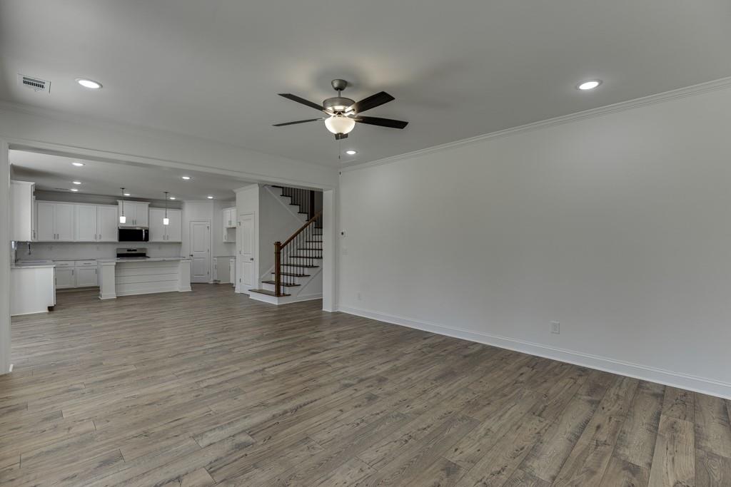 929 Lakeview Property Photo 20