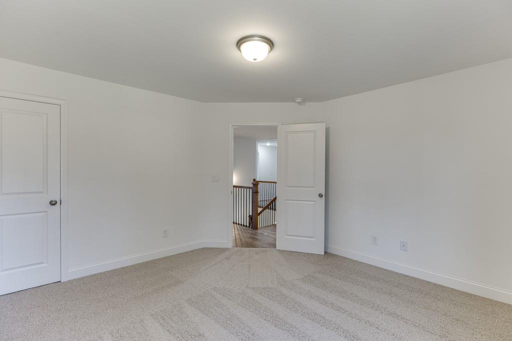 929 Lakeview Property Photo 26