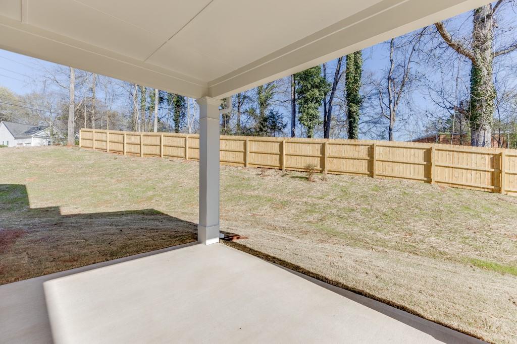929 Lakeview Property Photo 39