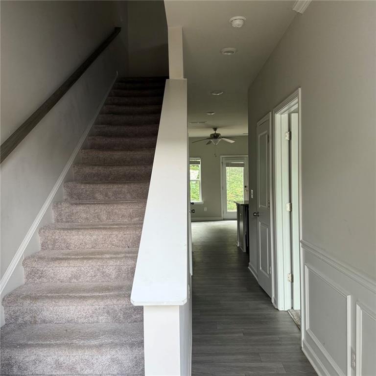 585 Mcwilliams Road Se Unit 306 Property Photo 3