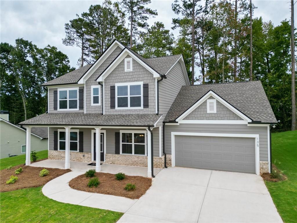 135 FAIRWINDS Drive Property Photo 1