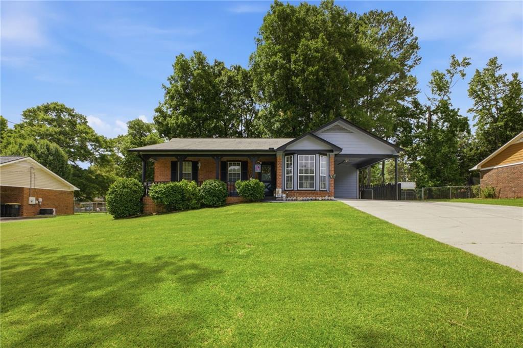 19 Frances Drive NW Property Photo 1