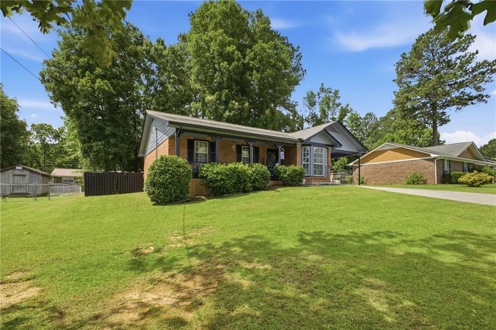 19 Frances Drive Nw Property Photo 2