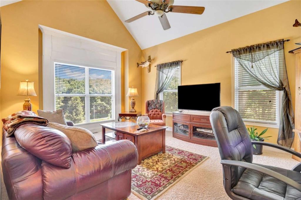 45 Walnut Lane Property Photo 31