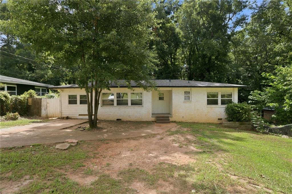6135 Holiday Boulevard Property Photo 1