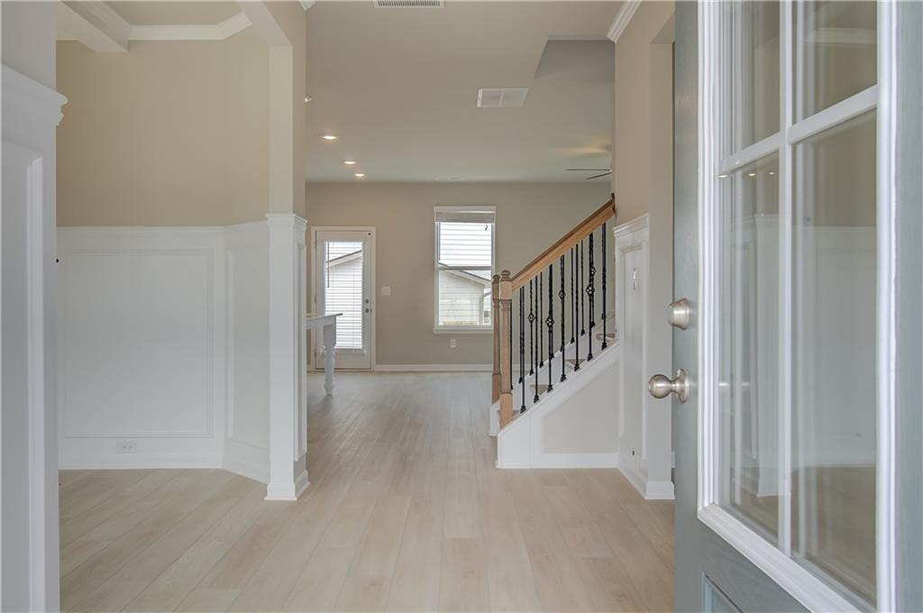 1146 Bodega Loop Property Photo 4