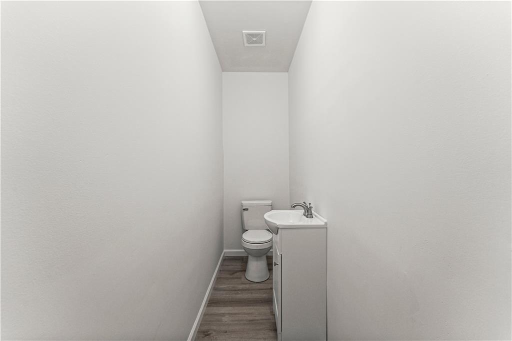 3030 Meadowridge Drive Property Photo 31
