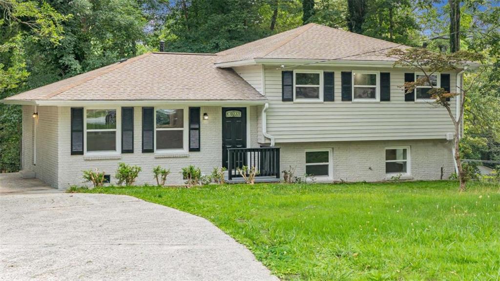 5678 Deerfield Court Property Photo 1
