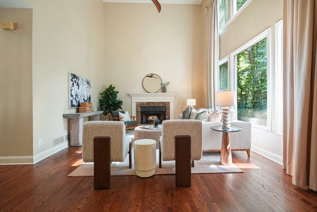 12110 Lonsdale Lane Property Photo 12