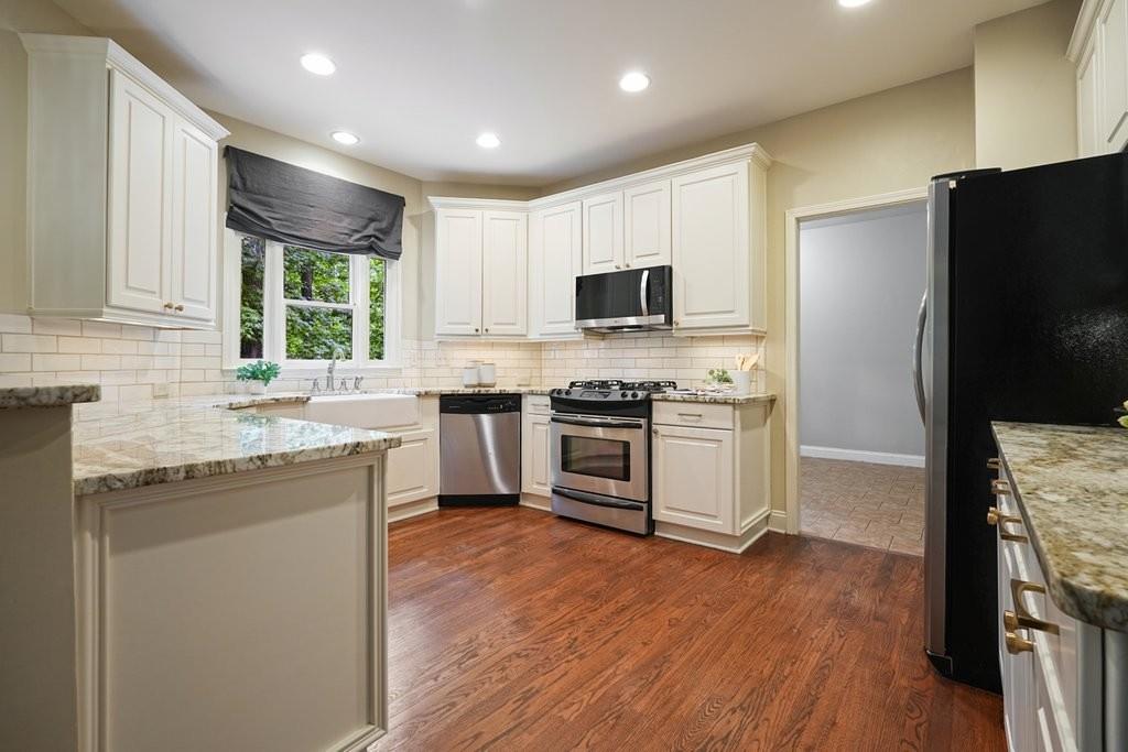 12110 Lonsdale Lane Property Photo 18