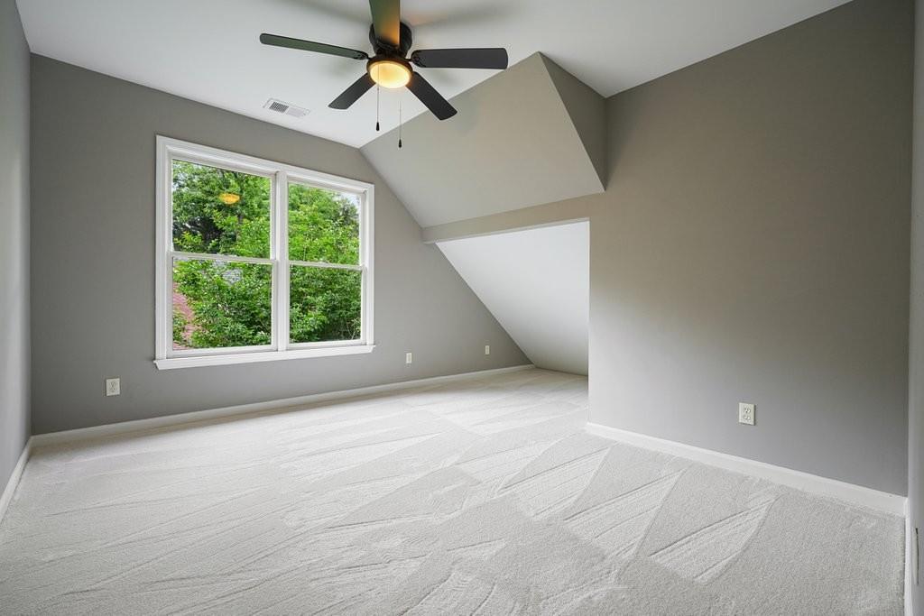 12110 Lonsdale Lane Property Photo 33