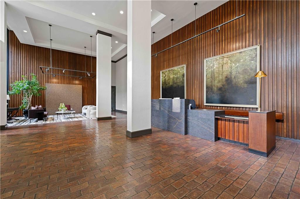 2575 Peachtree Road Ne Unit 4h Property Photo 19
