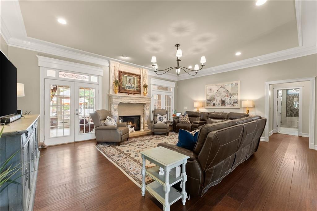 924 James Powers Road Property Photo 11
