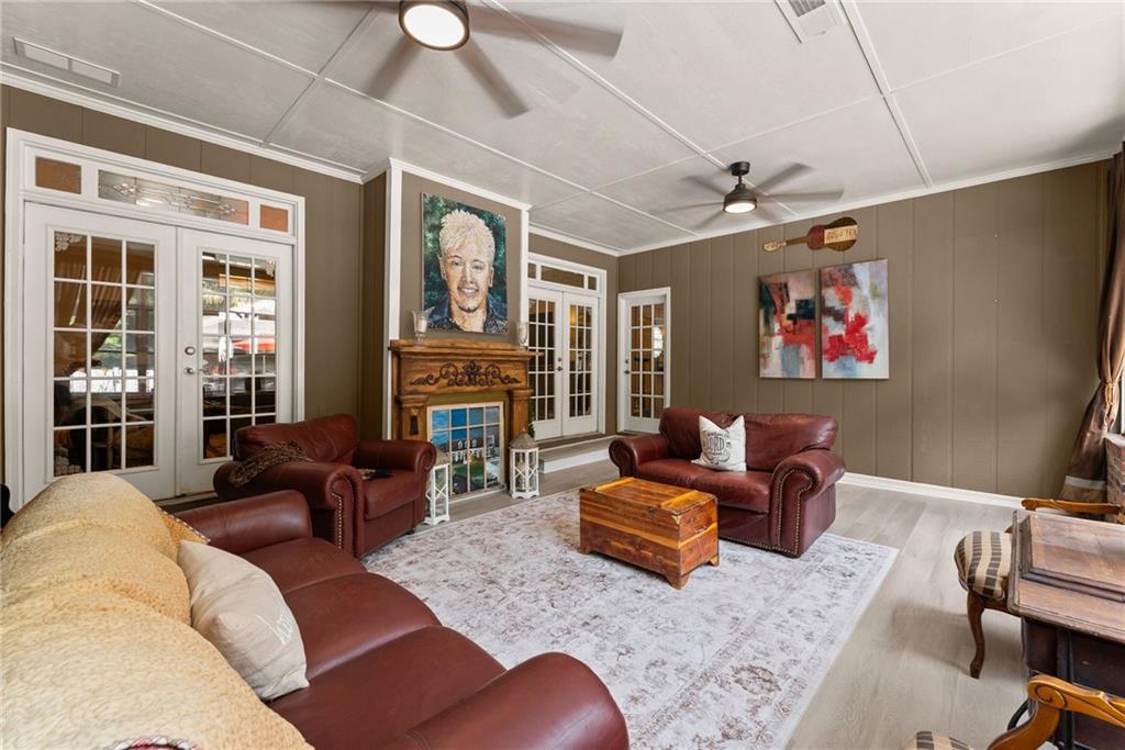 924 James Powers Road Property Photo 49