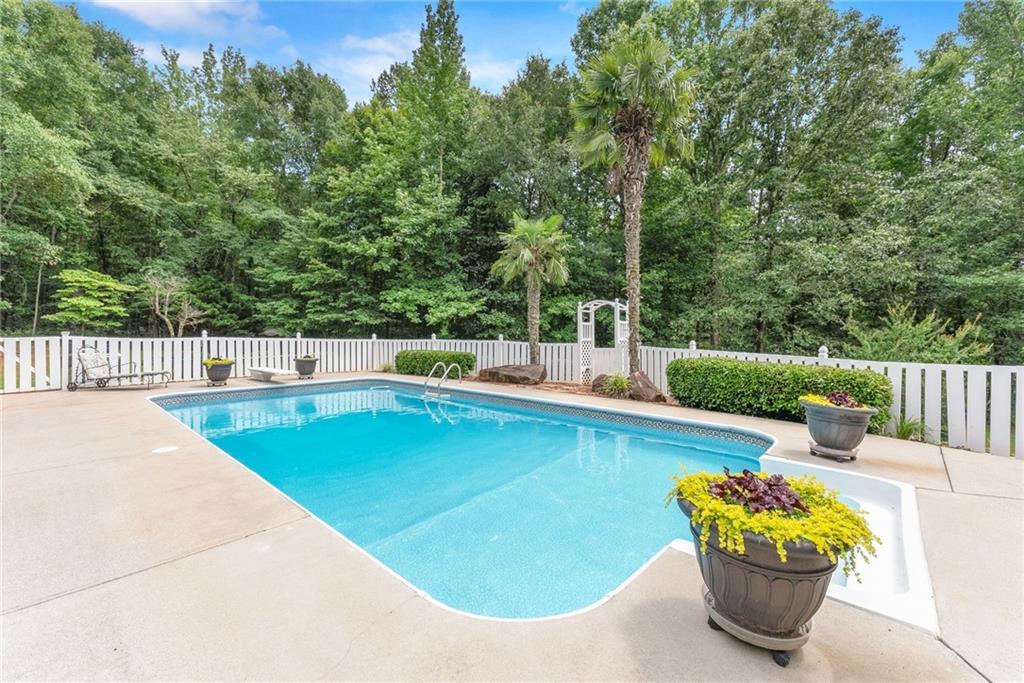 924 James Powers Road Property Photo 65