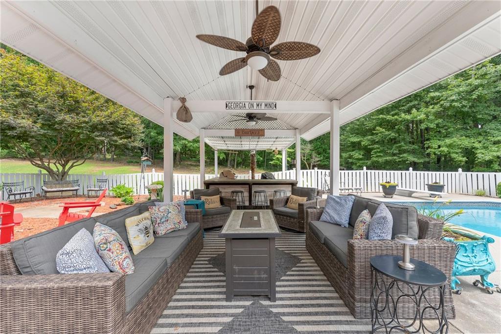924 James Powers Road Property Photo 70