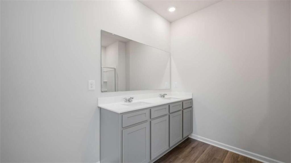 1110 Adirondac Way Property Photo 27