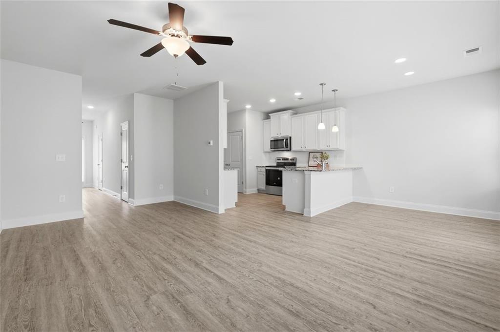 11248 Benton Loop Property Photo 8