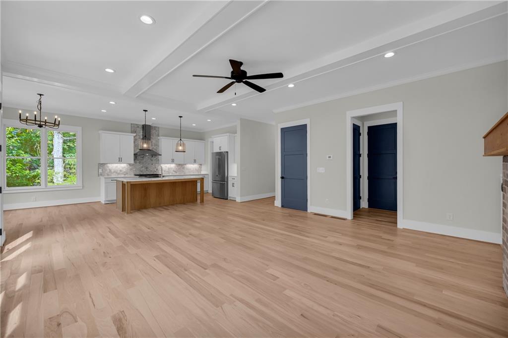 2476 St Martin Way Property Photo 11