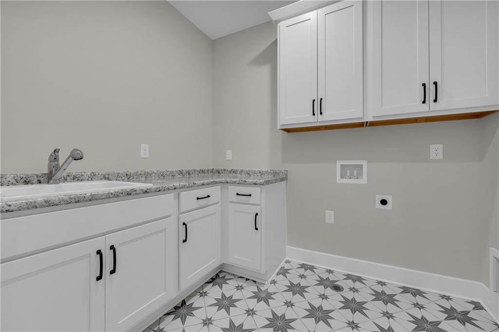 2476 St Martin Way Property Photo 52