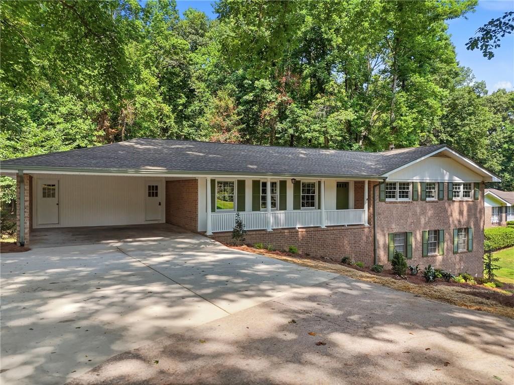 7215 Sinyard Road Property Photo 1