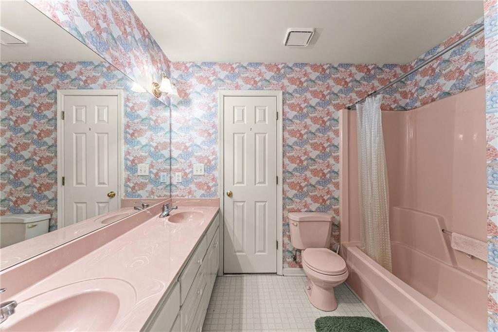 2405 Brooks Road Property Photo 24