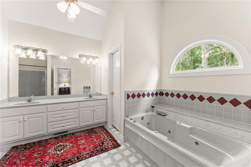 2405 Brooks Road Property Photo 29