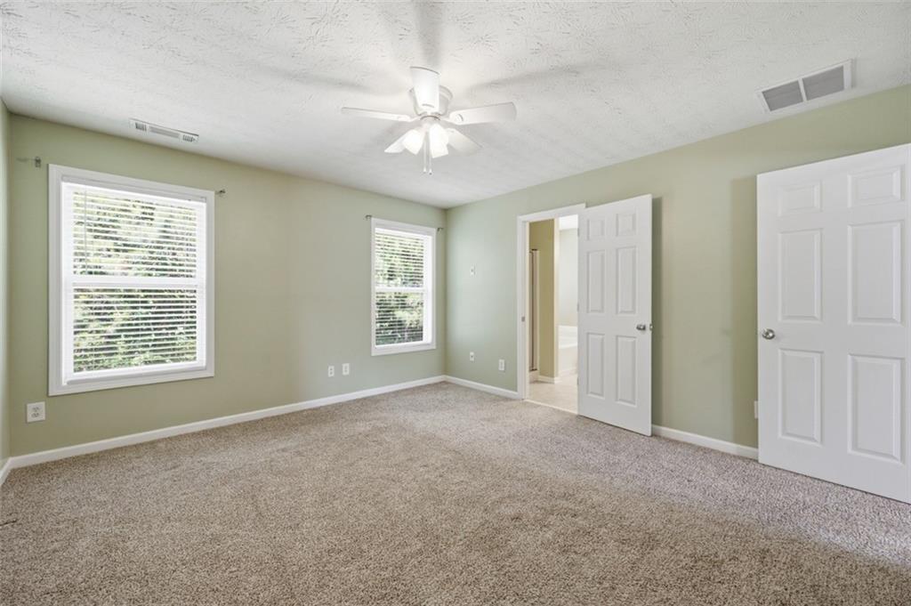 905 Tamarisk Place Property Photo 18