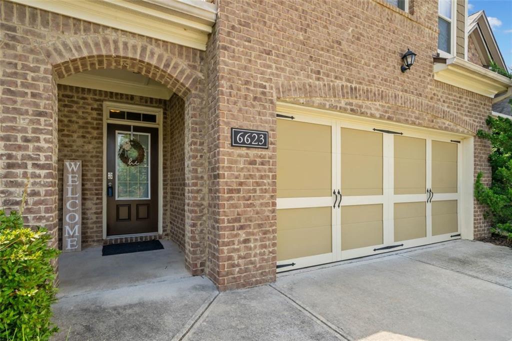6623 Rivergreen Road Property Photo 2
