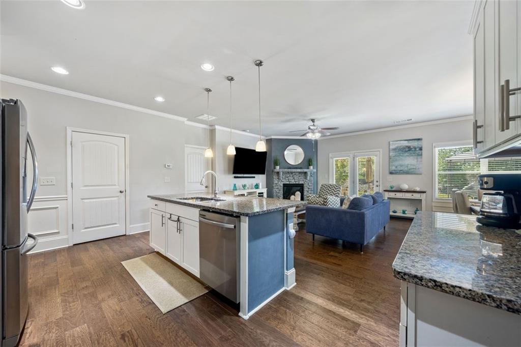 6623 Rivergreen Road Property Photo 7