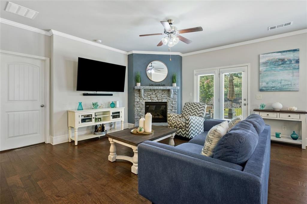 6623 Rivergreen Road Property Photo 11