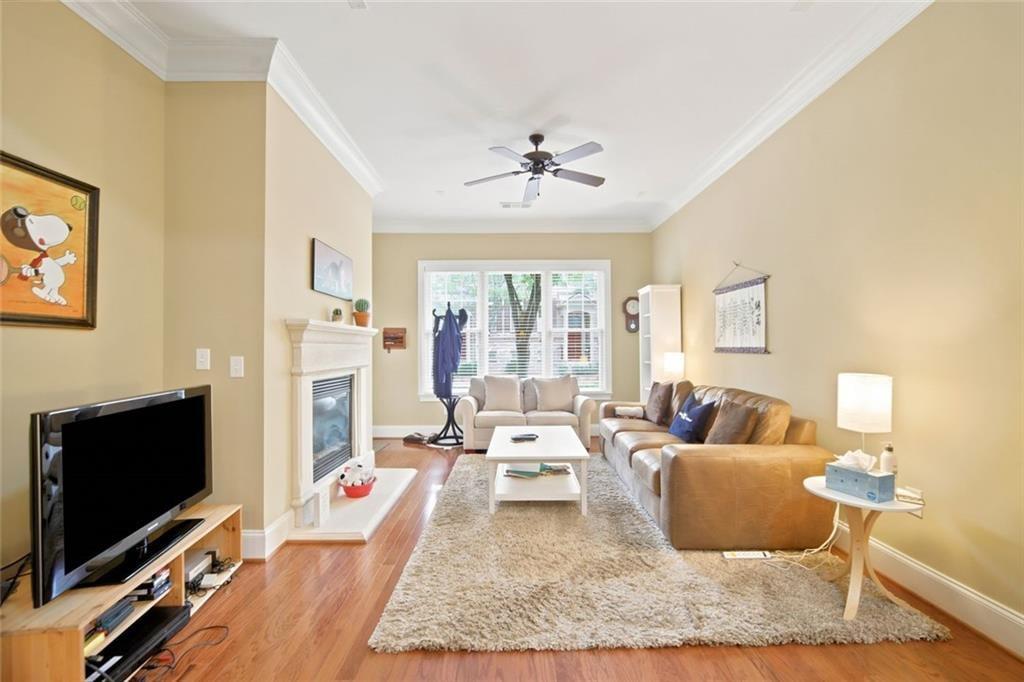 3635 E Paces Circle Ne Unit 1114 Property Photo 2