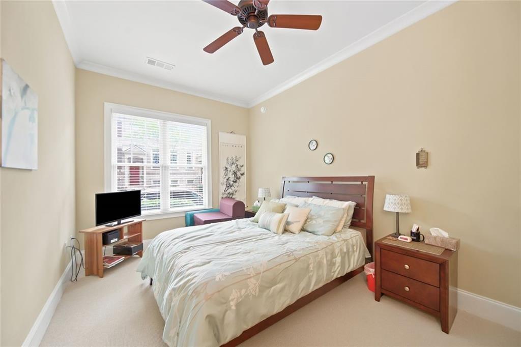 3635 E Paces Circle Ne Unit 1114 Property Photo 3