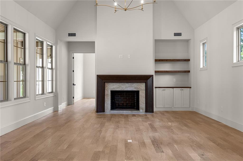 105 Forest Berry Court Property Photo 7