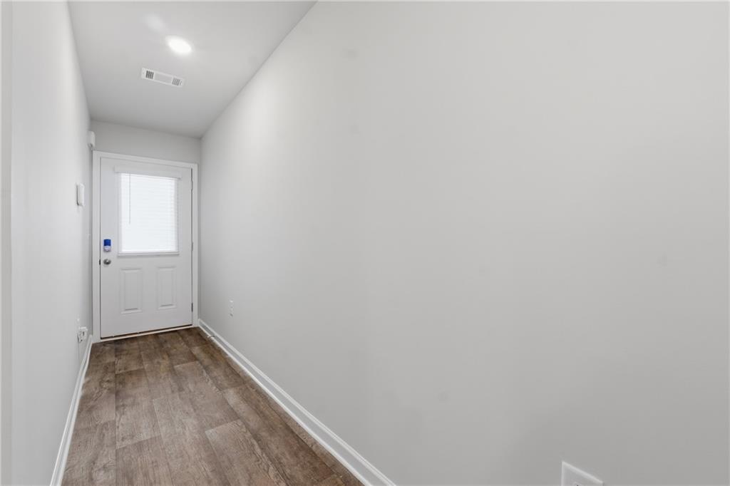 206 Norchester Avenue Property Photo 4
